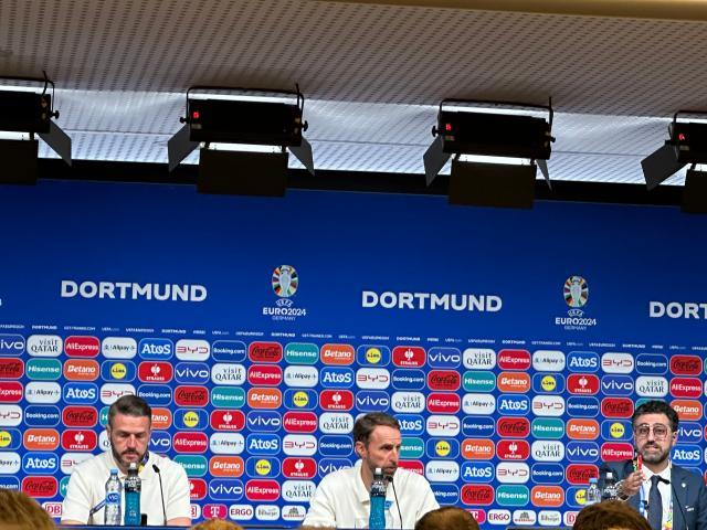 1720659461878040845.jpg 6.jpg