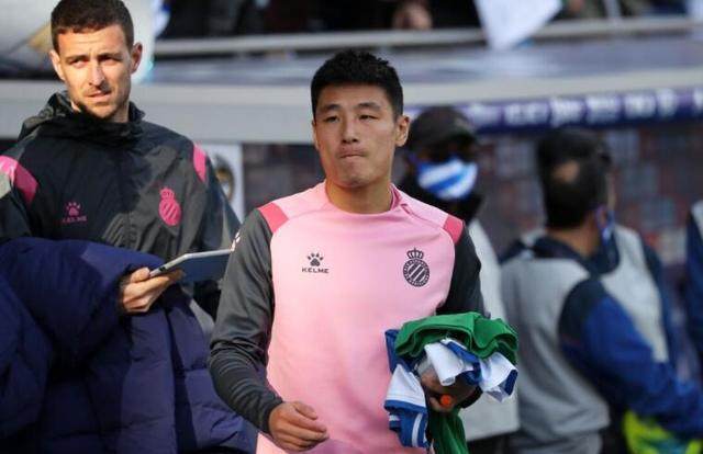 1645452602749099989.jpg 武磊.jpg